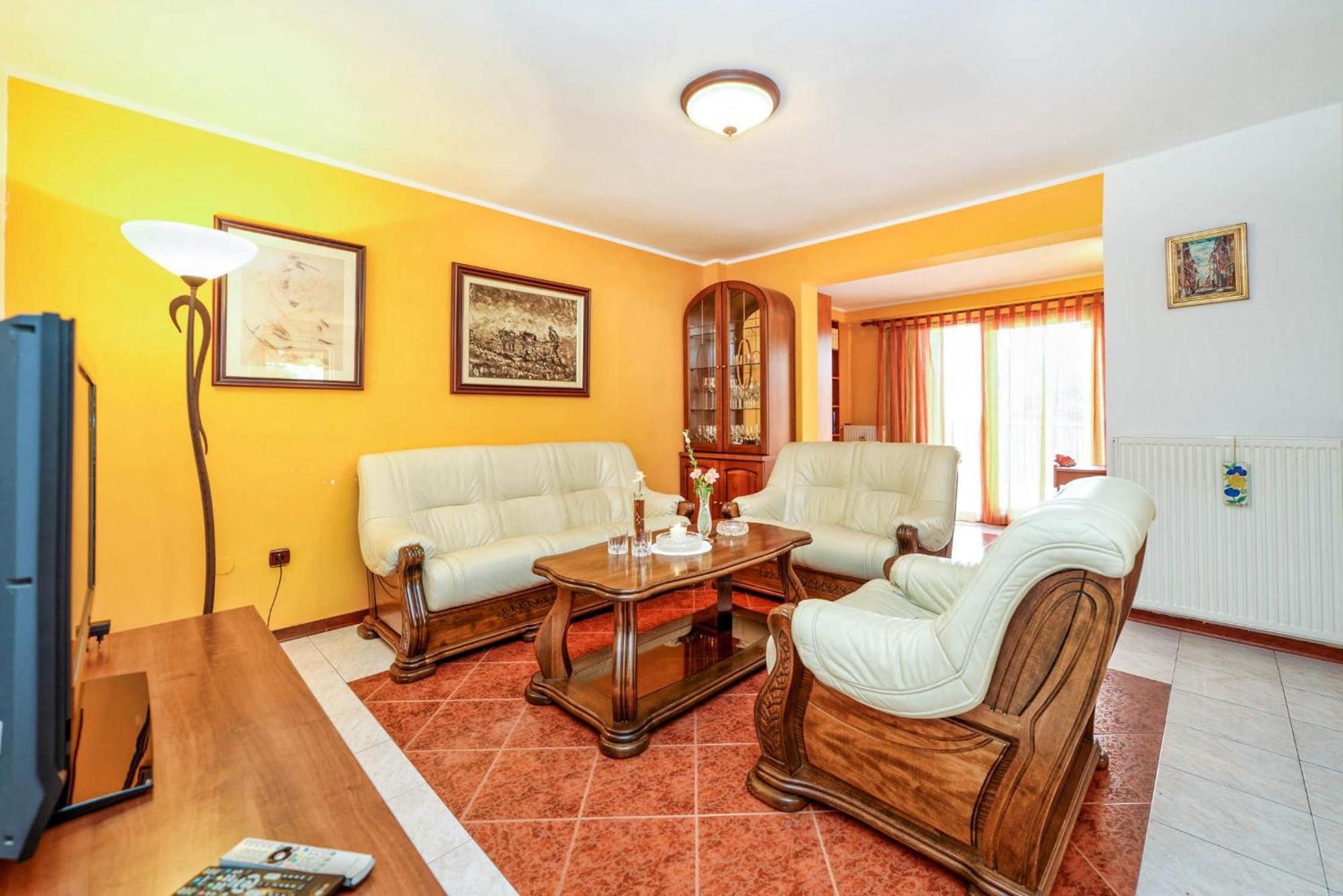 Cvek Apartment *